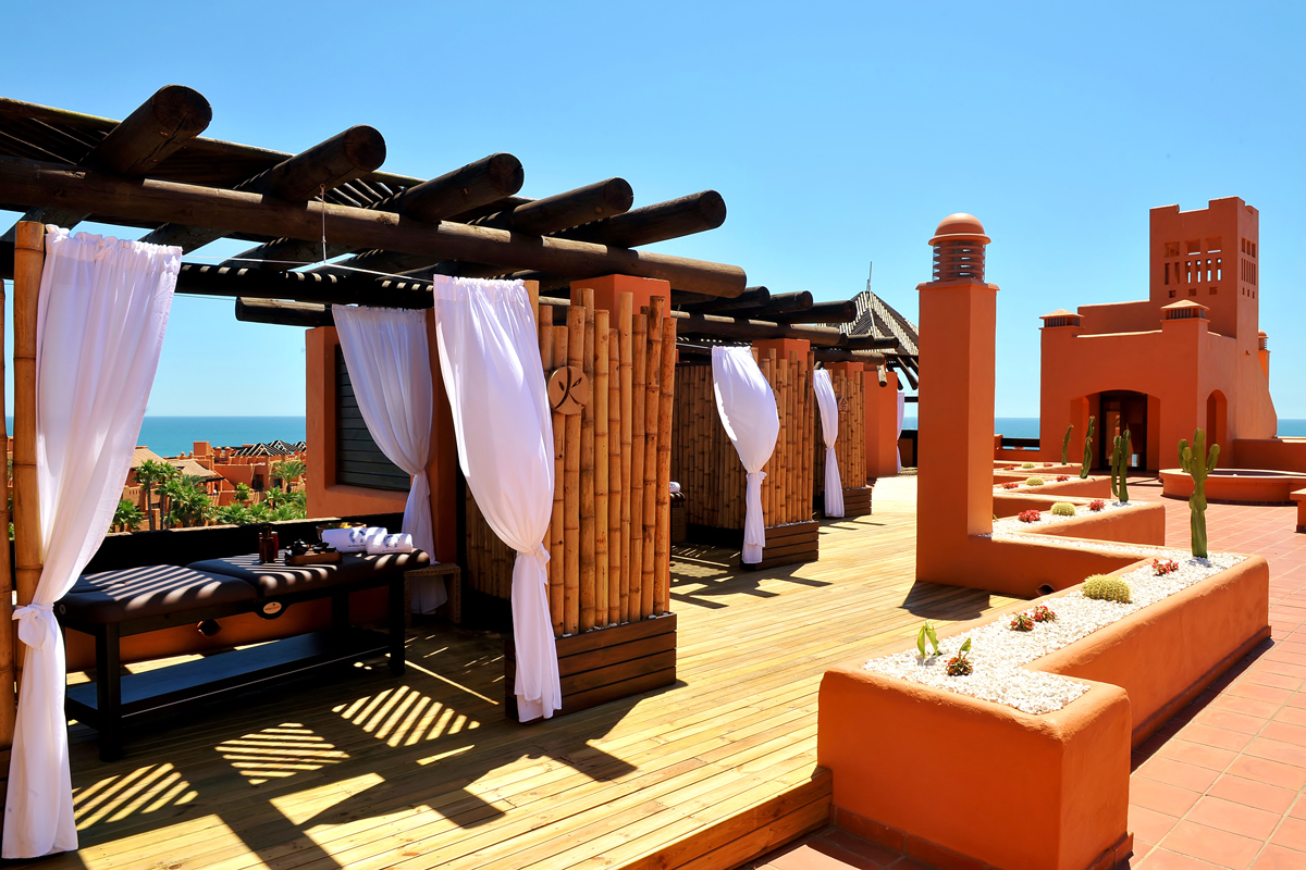 Royal Hideaway Sancti Petri 01
