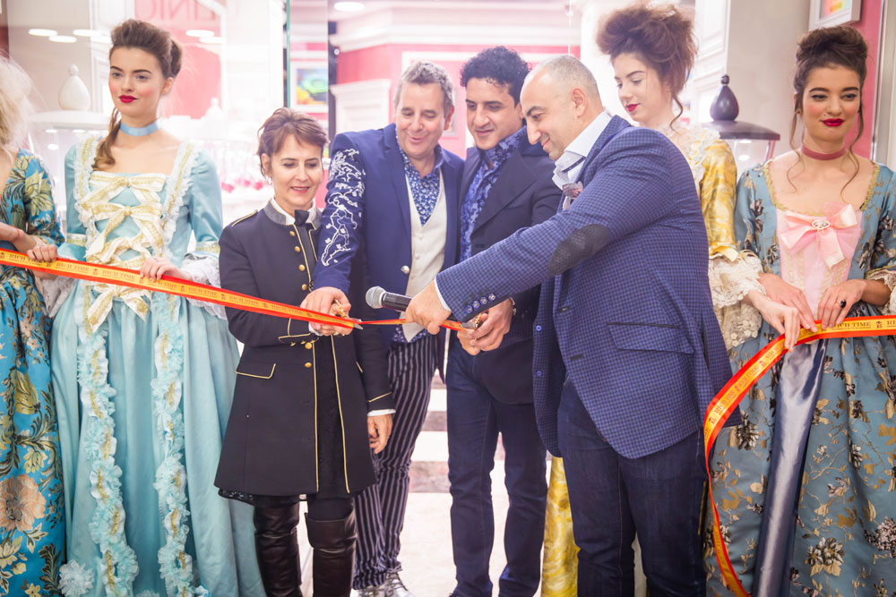 inauguración boutique Louis Moinet Moscú